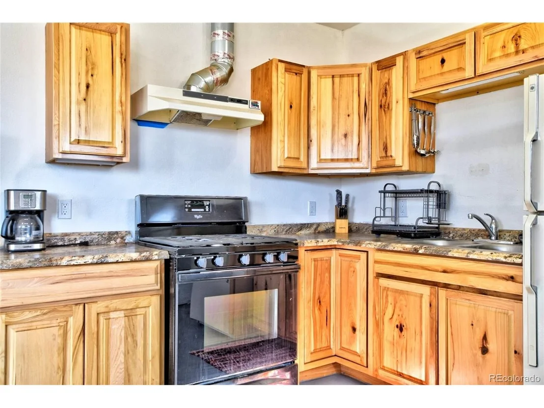 Photo of 160 Rhyolite Dr
