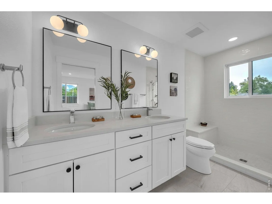 Photo of 1495 Chambers Dr