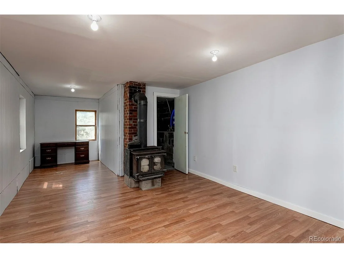 Photo of 2177 Hidden Valley Rd
