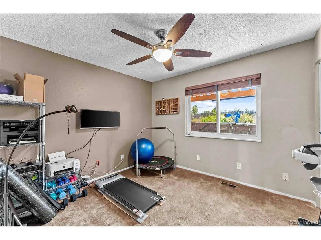 Photo of 8033 Marshall Cir