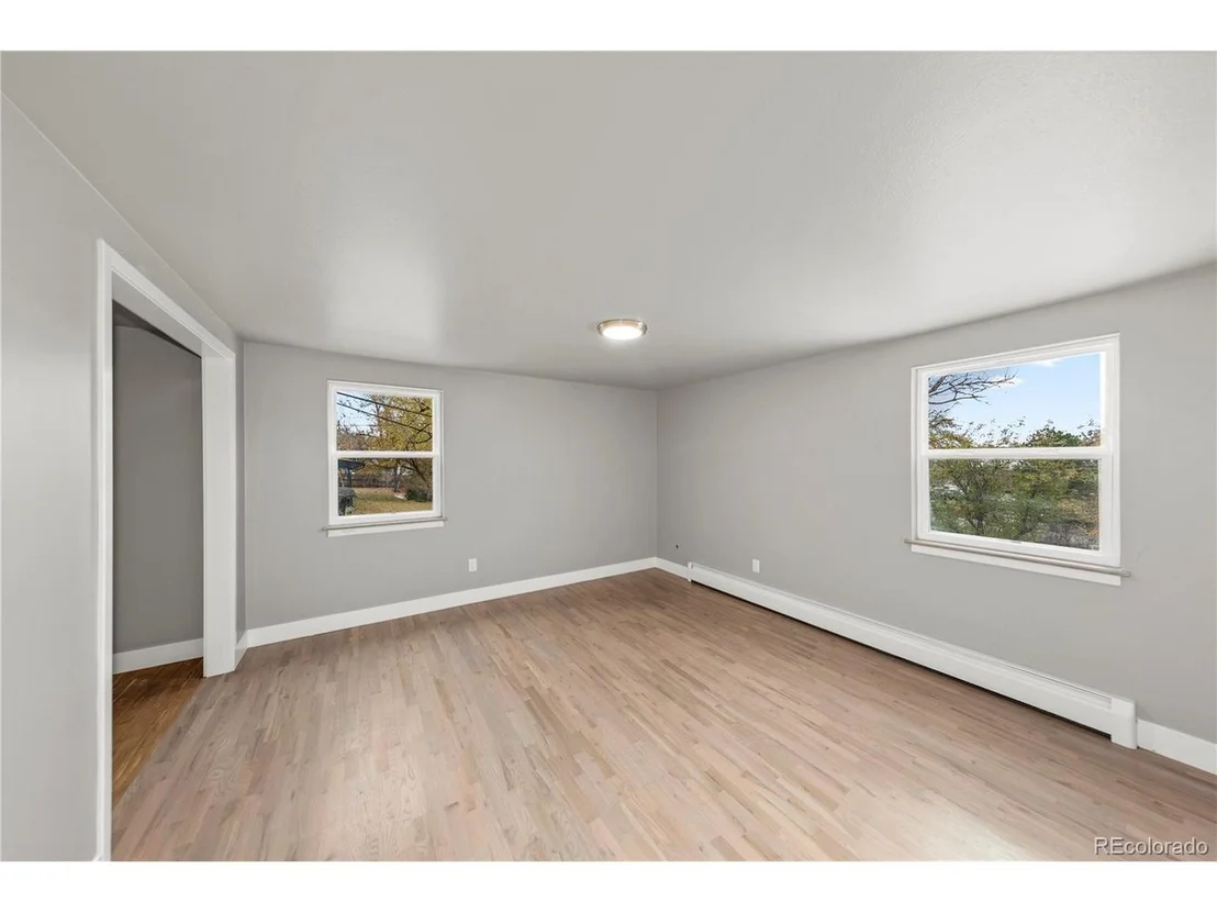 Photo of 2386 Crabtree Dr