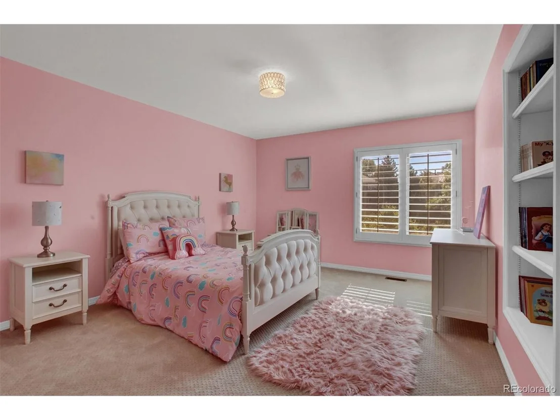 Photo of 8 Red Tail Dr