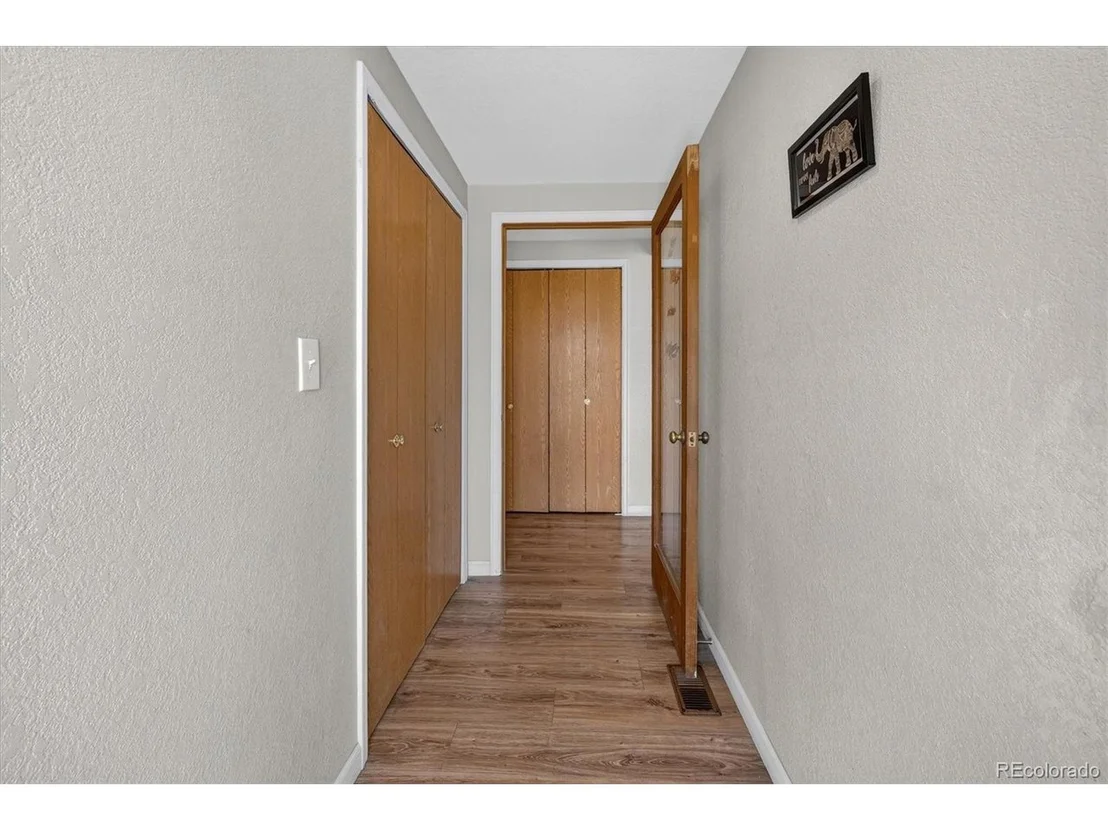 Photo of 32189 County Road 16