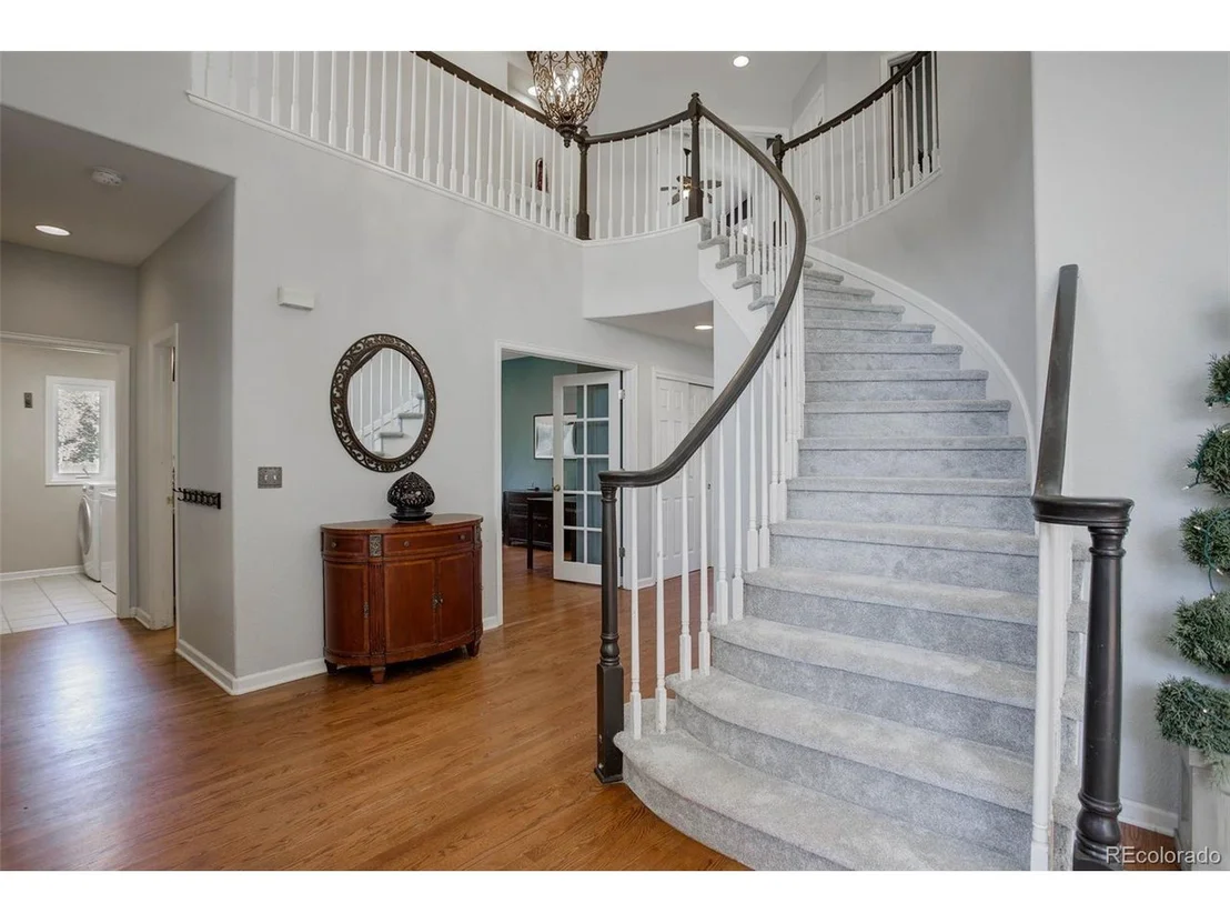 Photo of 345 Onyx Way
