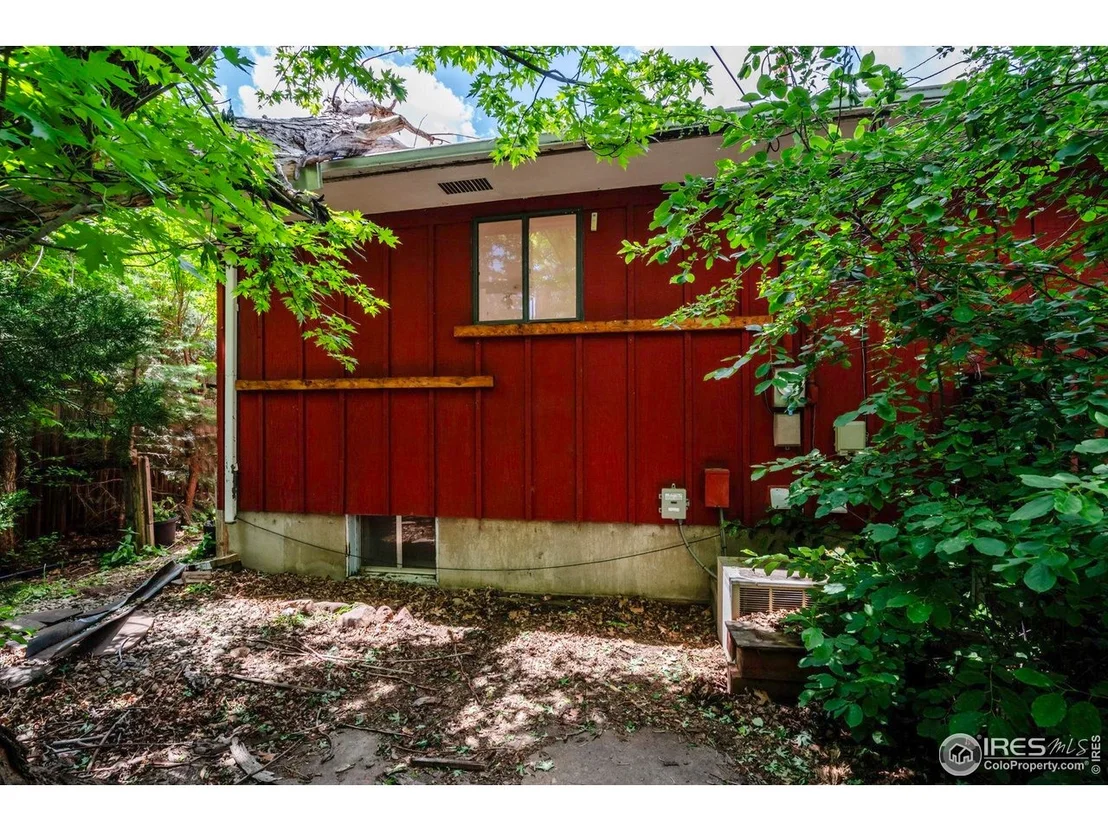 Photo of 1380 Ithaca Dr