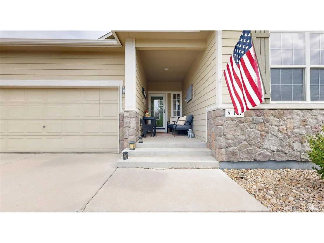 Photo of 517 Dee Rd