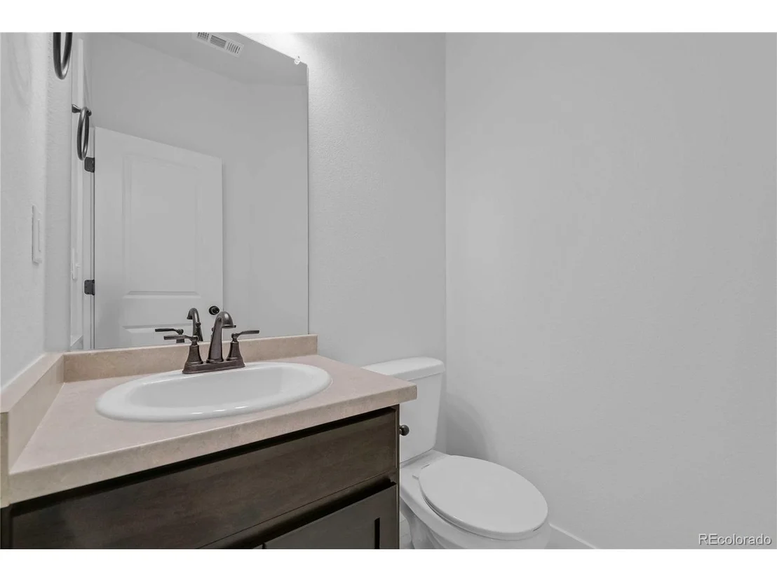 Photo of 827 Forest Canyon Rd