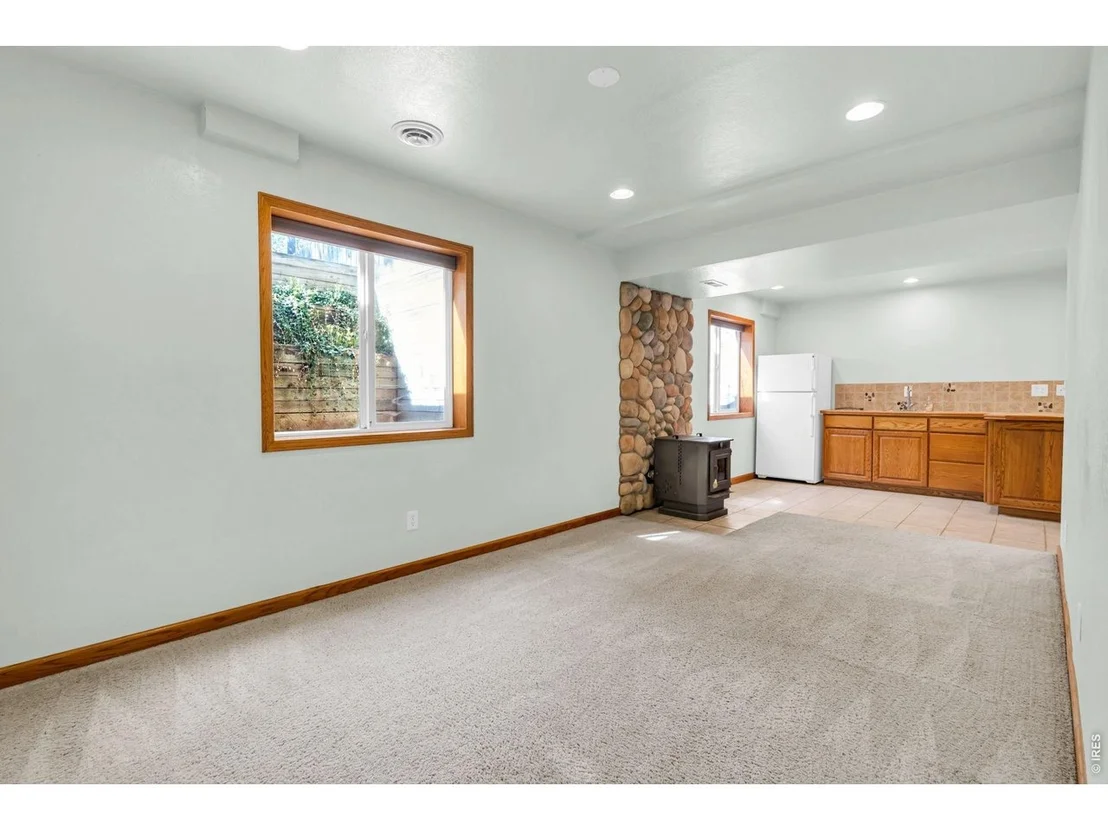 Photo of 930 Grouse Cir