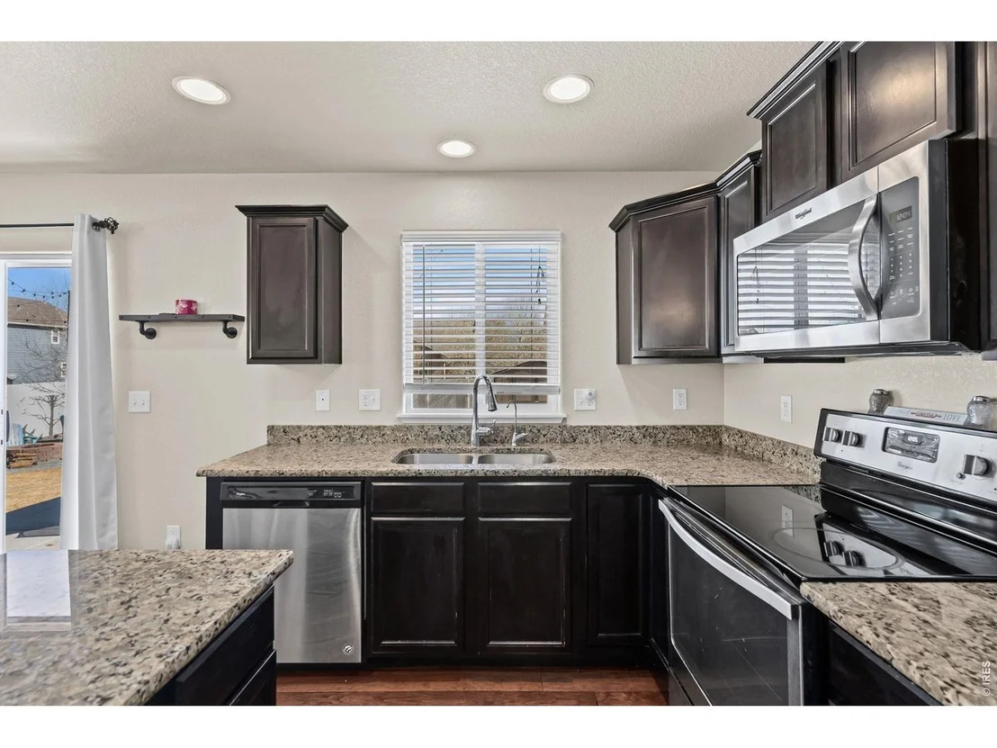 Photo of 5599 Clarence Dr