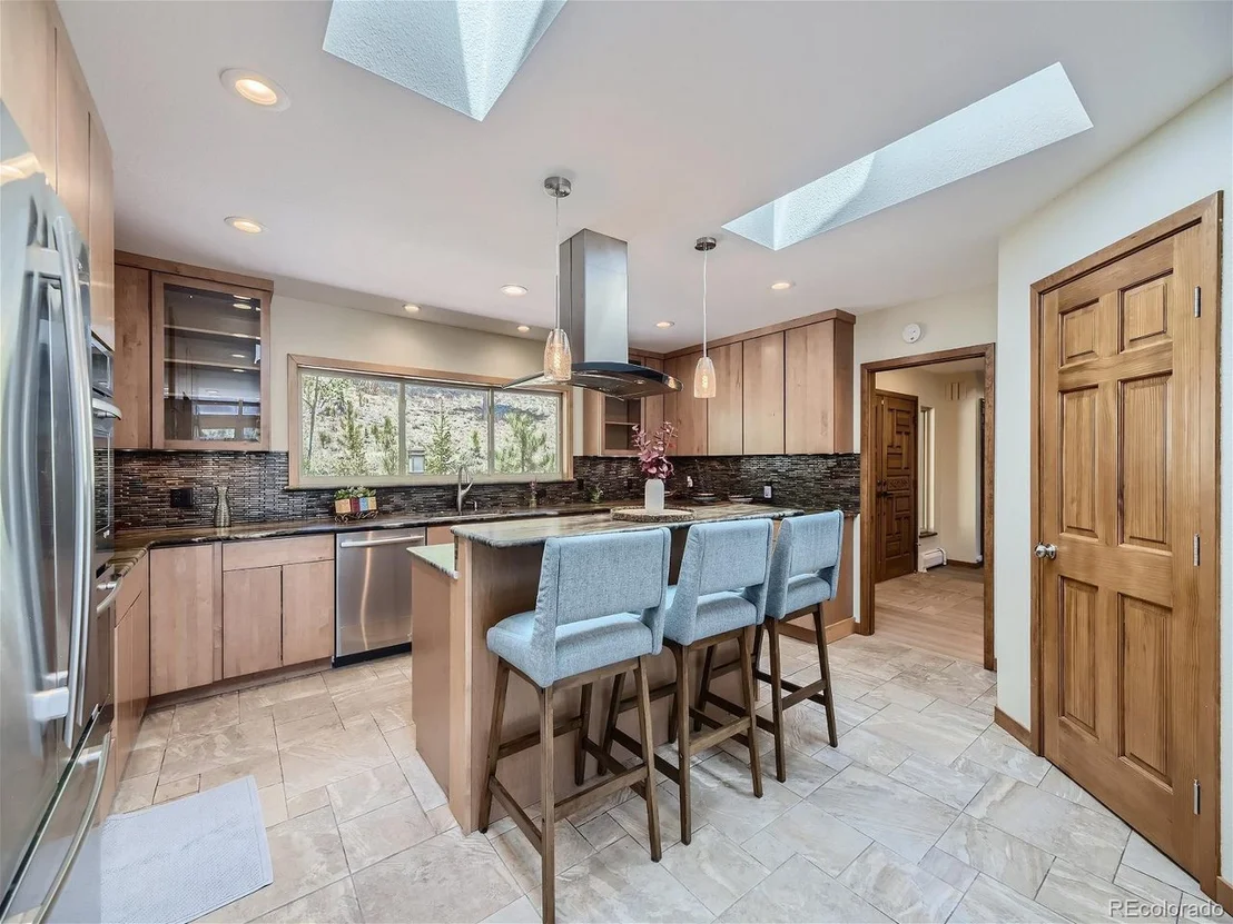 Photo of 34990 Lower Aspen Ln