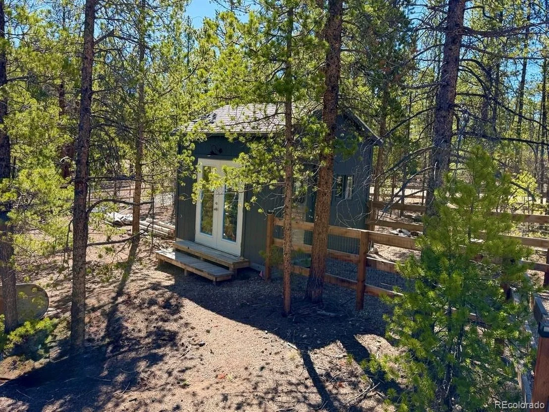 Photo of 341 Cedar Dr