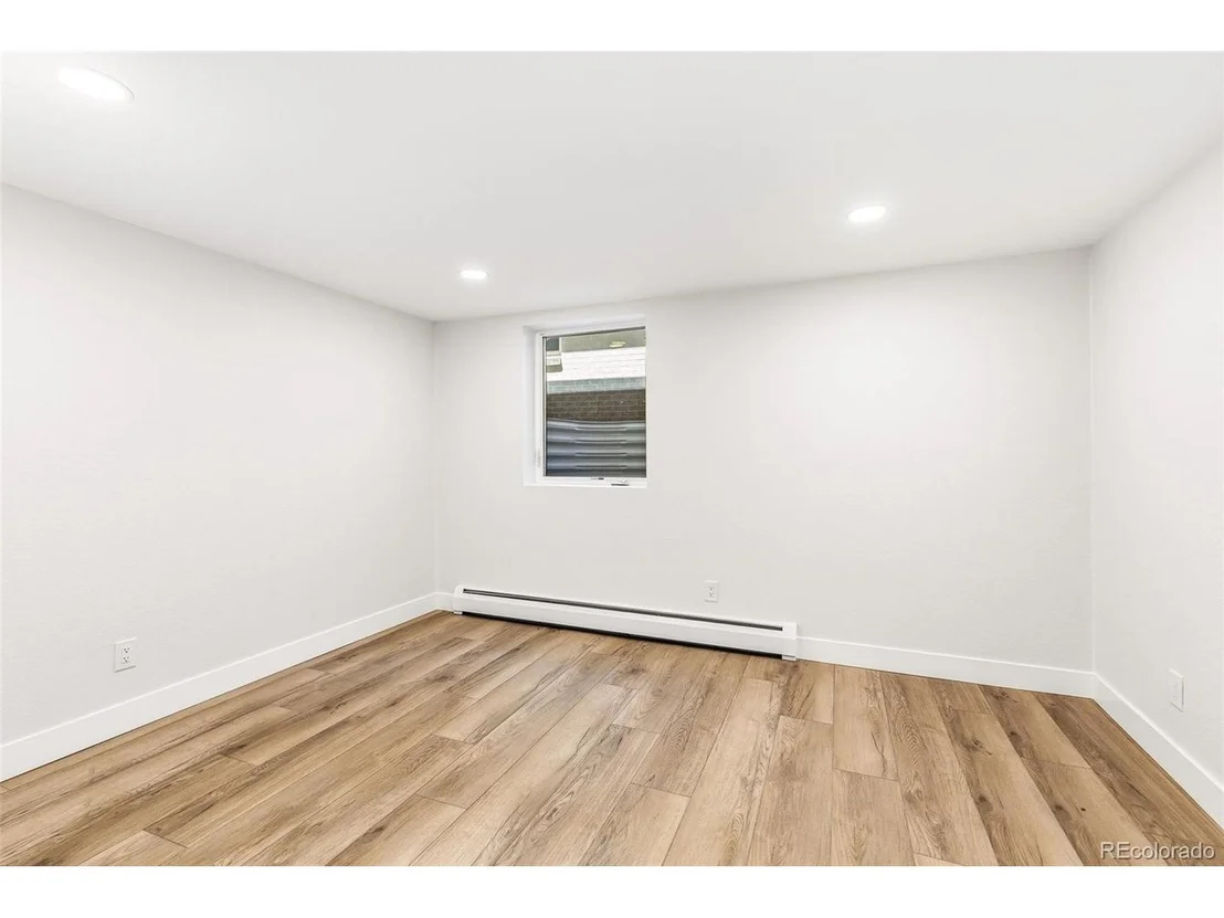 Photo of 3100 W Denver Pl