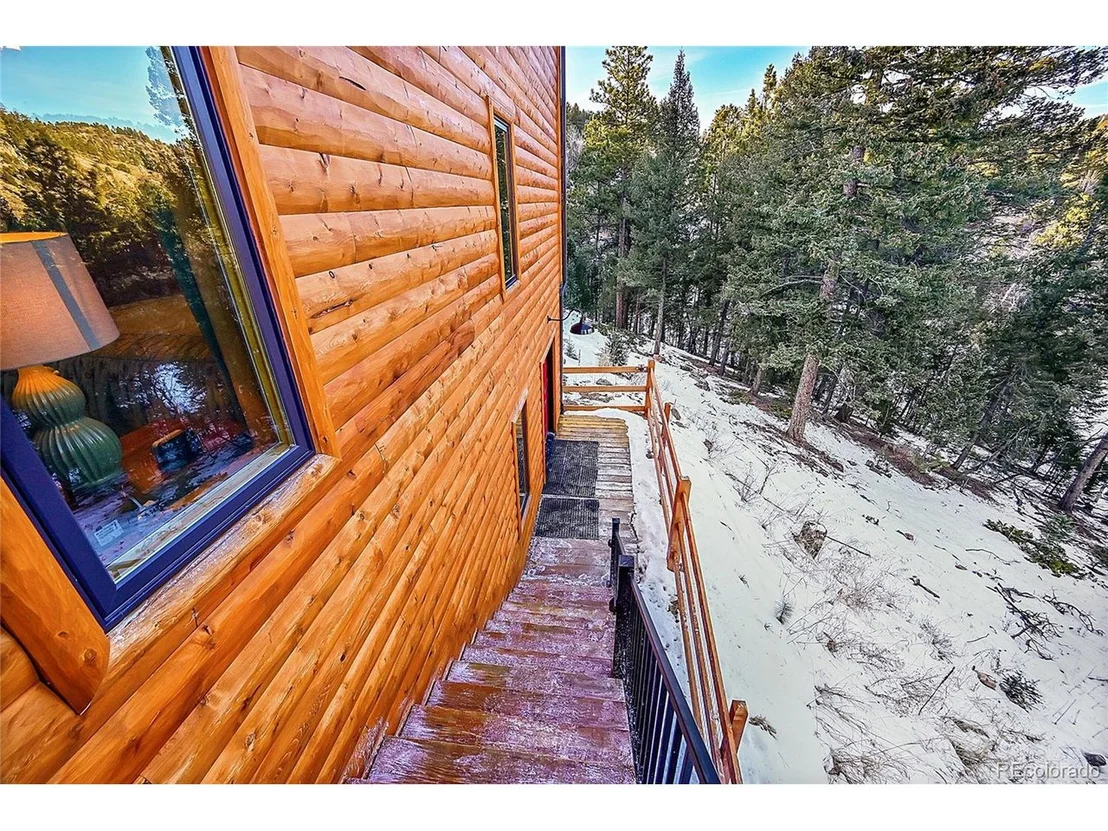 Photo of 14564 Reserve Rd