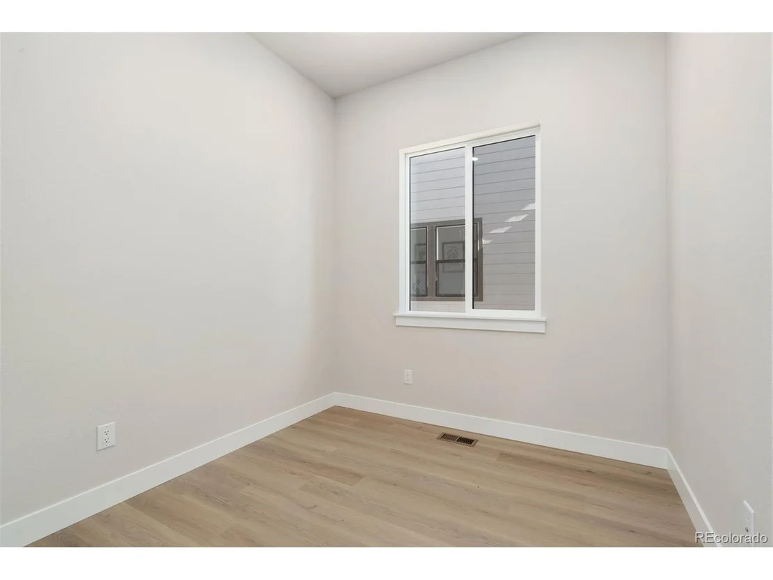 Photo of 1683 Sundown Run Dr