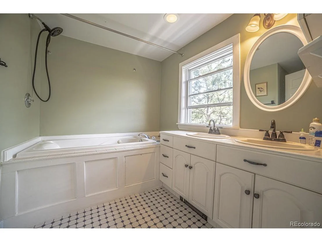 Photo of 160 Foxtail Cir