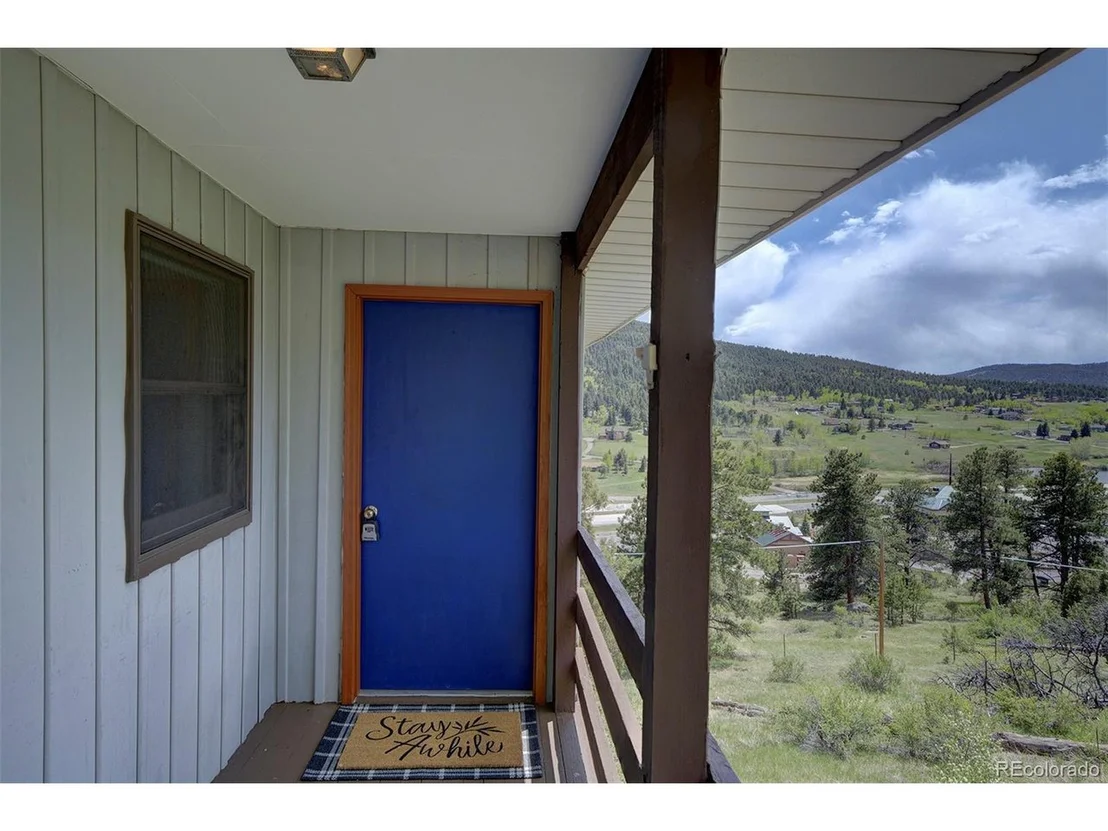 Photo of 25382 Mosier Cir