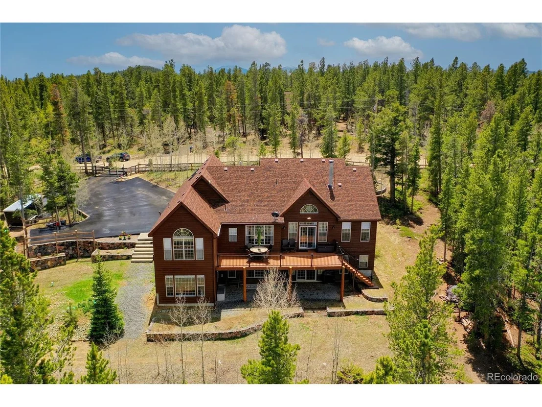 Photo of 634 Foxtail Cir