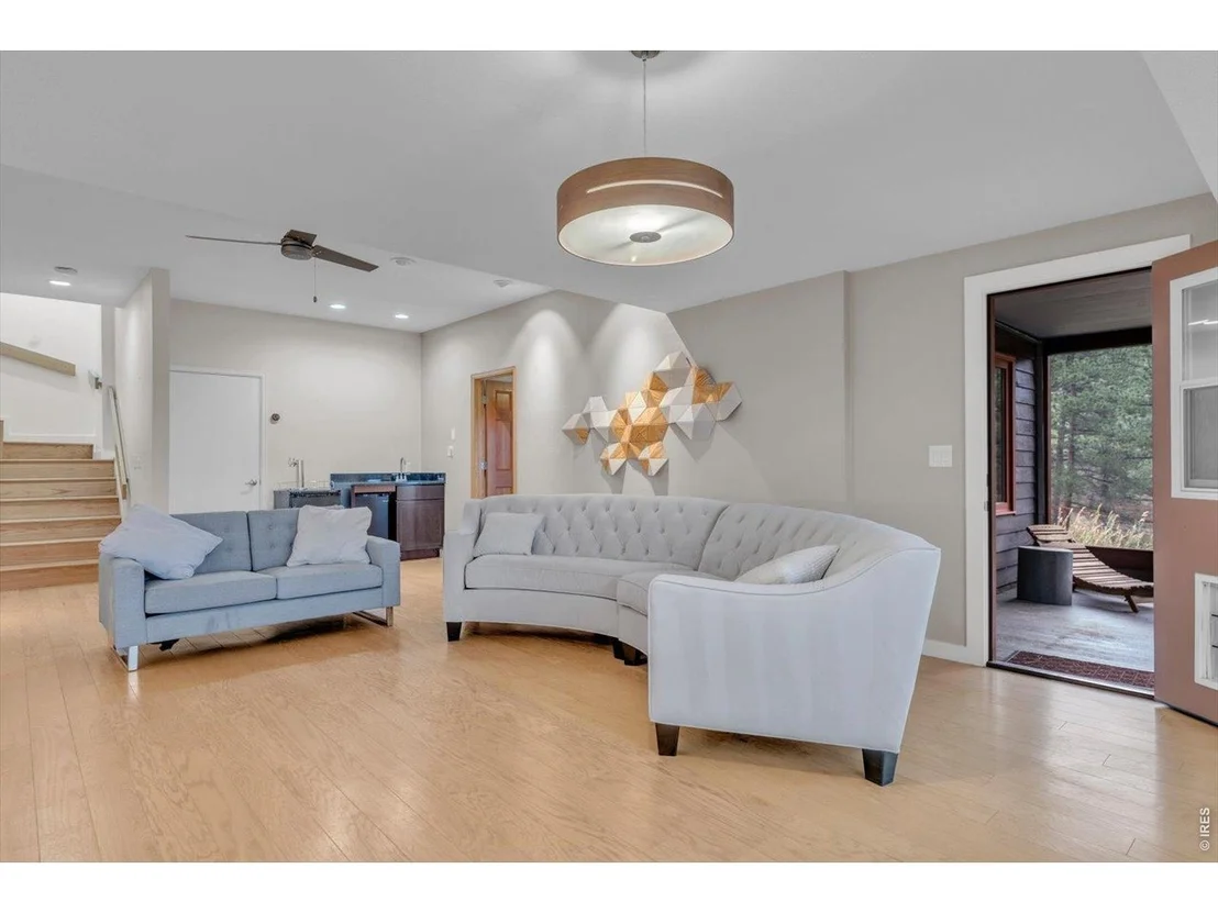 Photo of 1197 Weaver Dr