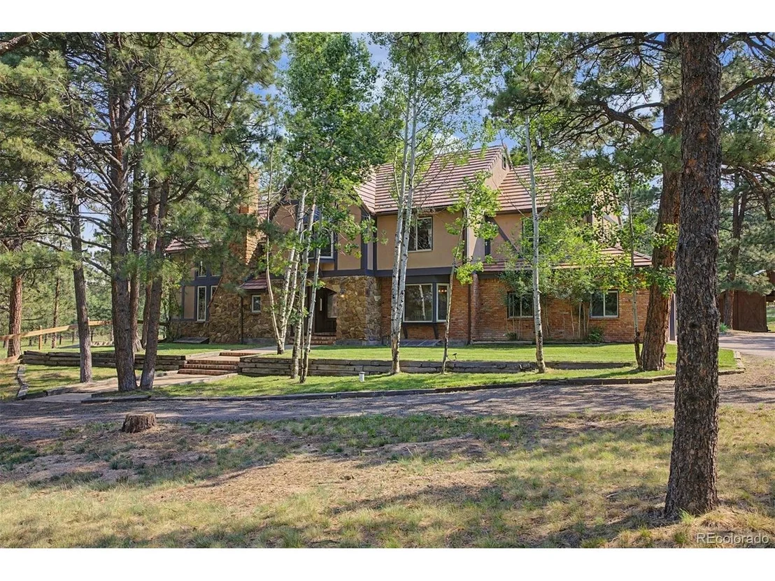 Photo of 8310 Windfall Way