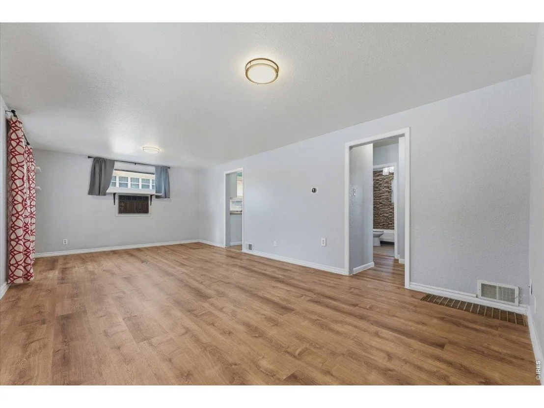 Photo of 1110 14th Ave