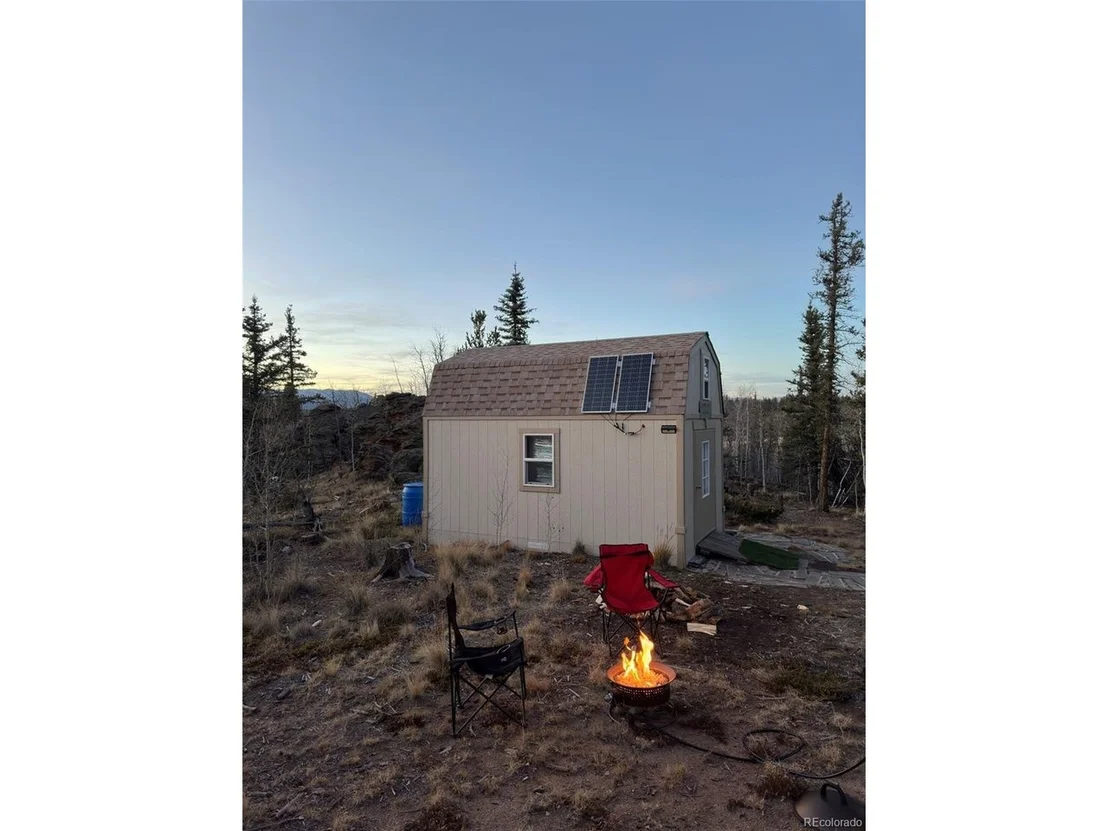 Photo of 853 W Longbow Dr