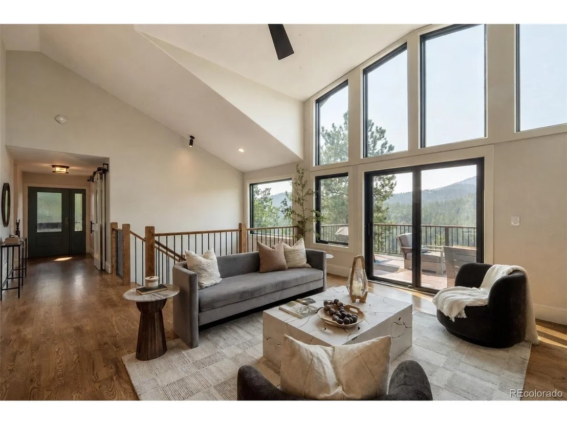 Photo of 3276 Meadow View Rd