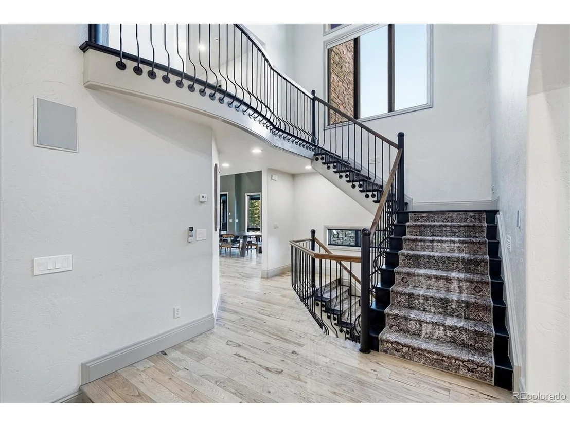 Photo of 33442 Meadow Mountain Rd