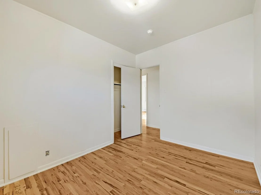 Photo of 1901 Columbine Ave