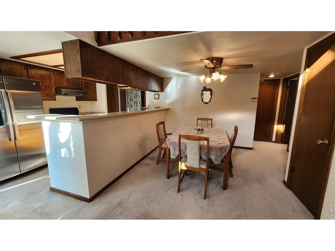 Photo of 6239 Willow Ln