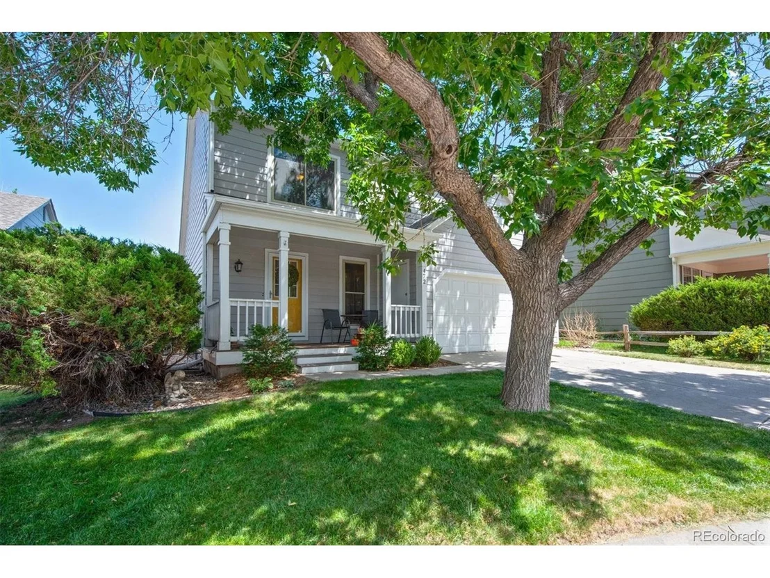 Photo of 472 Entrada Dr
