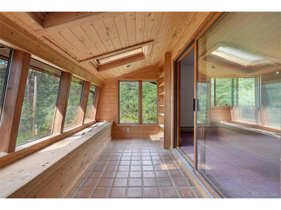 Photo of 6487 High Dr