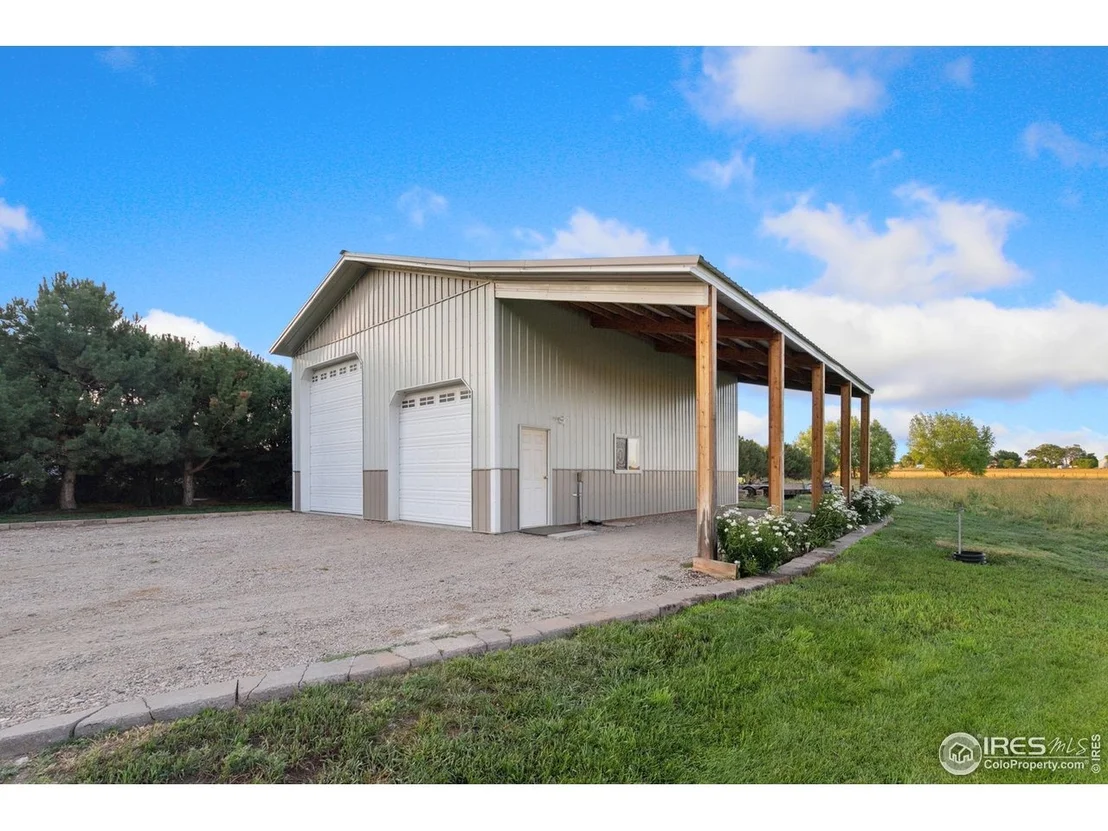 Photo of 32570 Stagecoach Rd