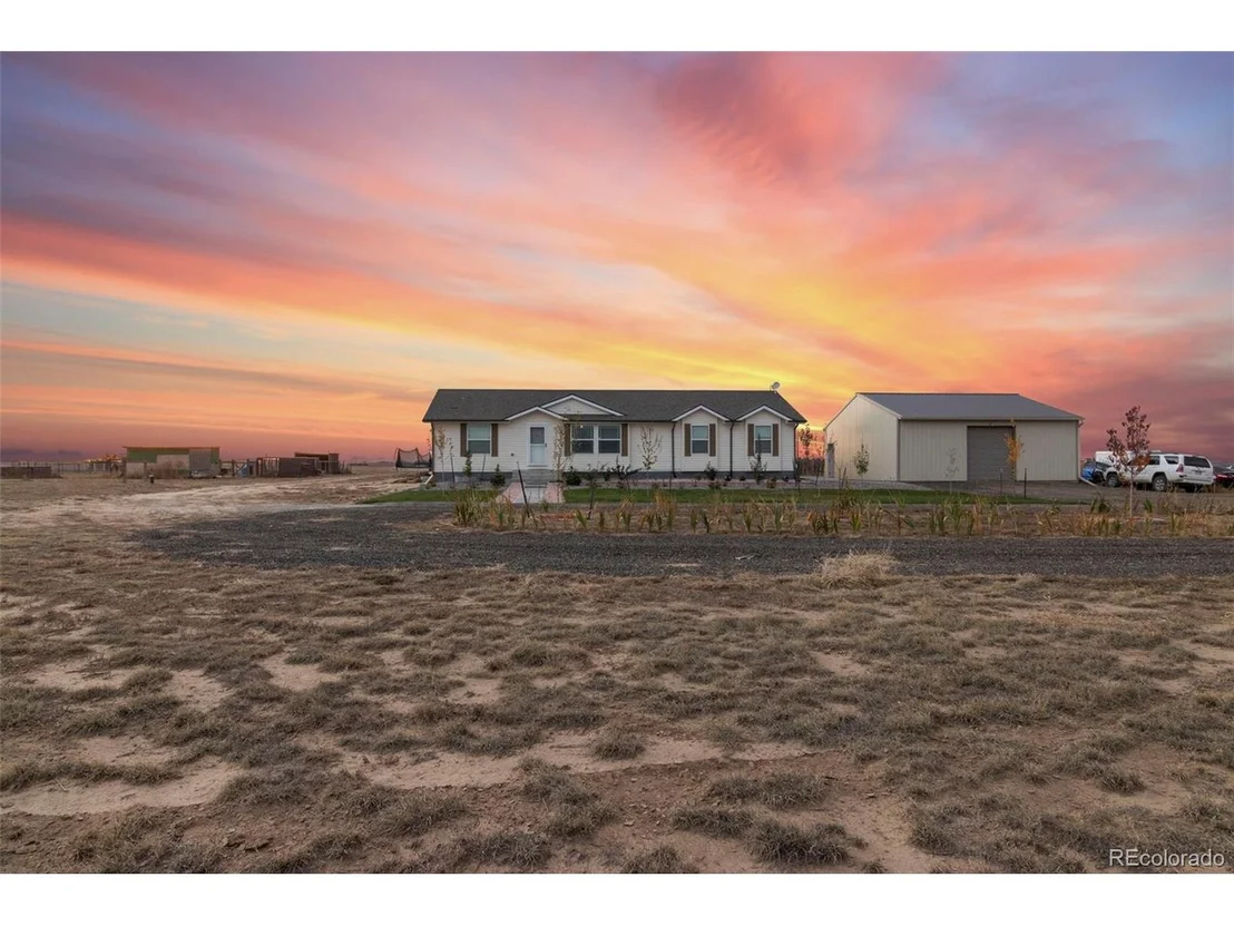 Photo of 739 County Road 63