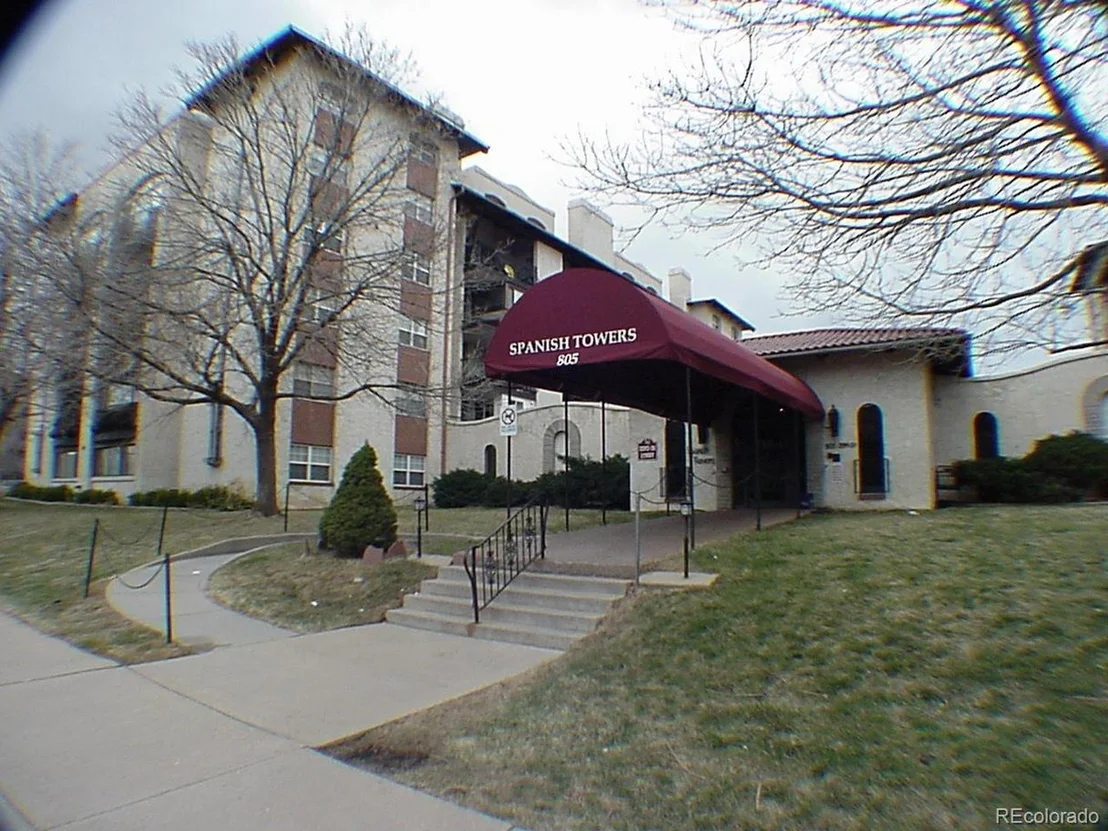 Photo of Unit 262 at 805 29th St