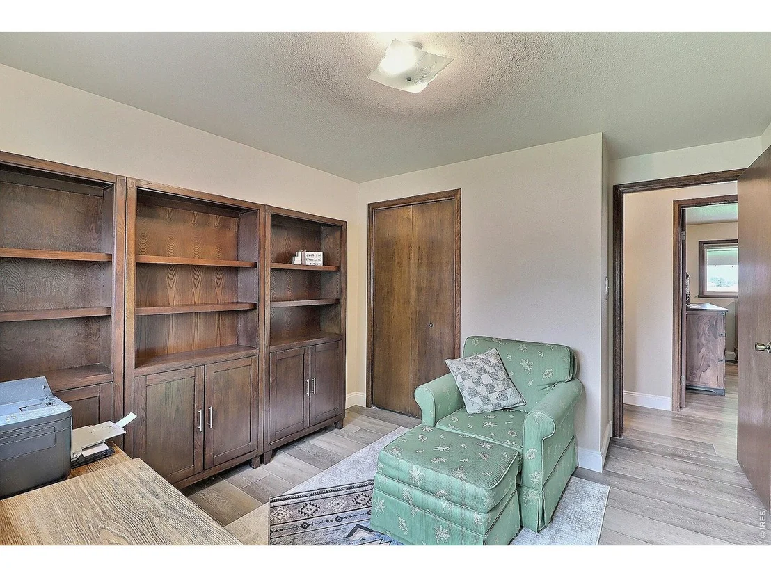 Photo of 204 River Rd