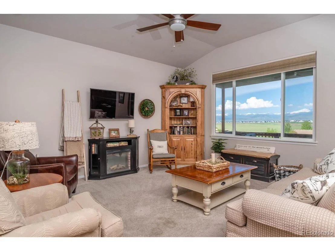 Photo of 3443 Curlew Dr