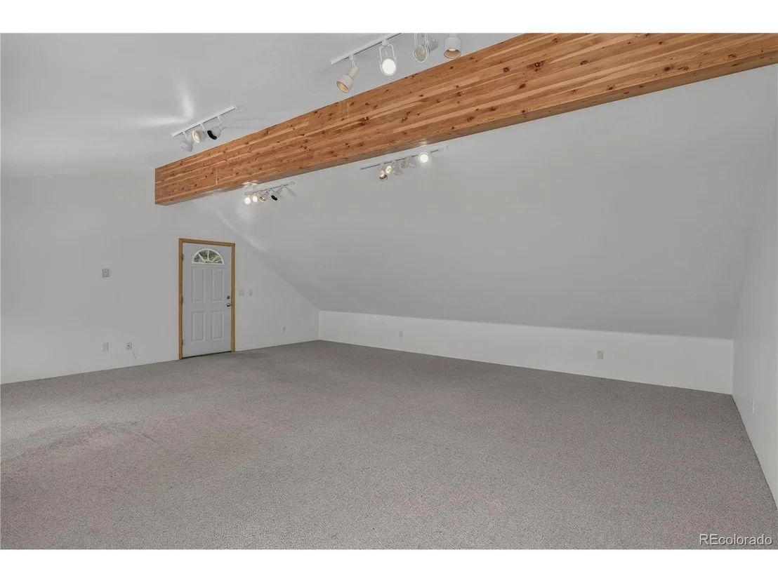 Photo of 214 Mountain View Trl