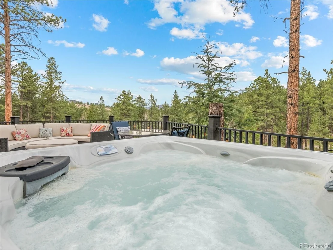 Photo of 571 Sundown Ln