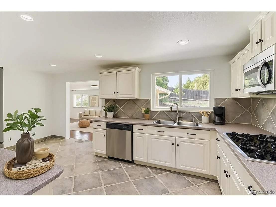 Photo of 426 Jupiter Dr