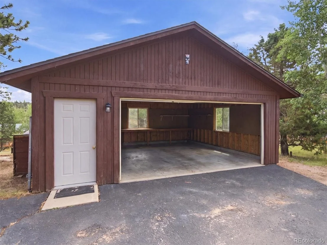 Photo of 46 Bay Ln