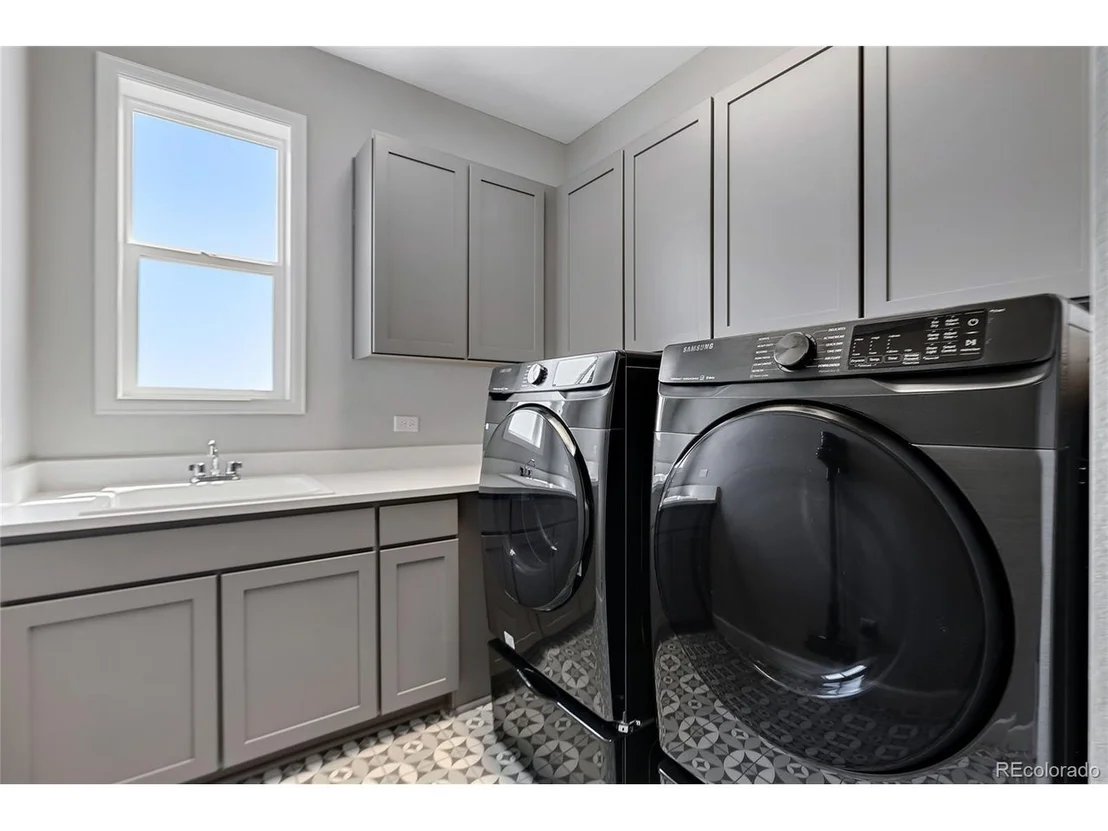 Photo of 11216 Ledges Rd