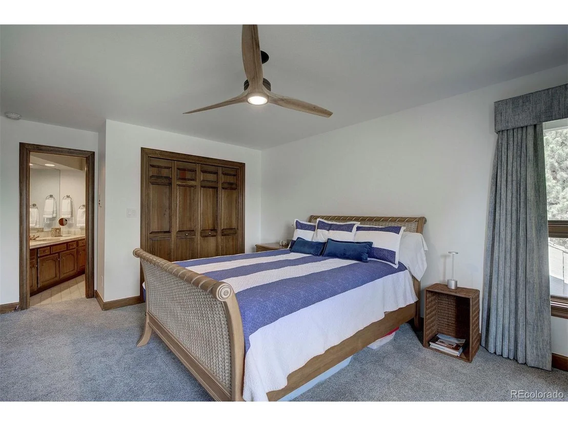 Photo of 2226 Island Pt
