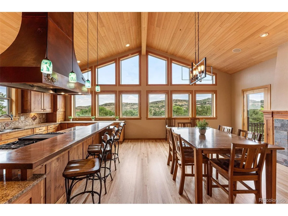 Photo of 15685 Cedarbrook Dr