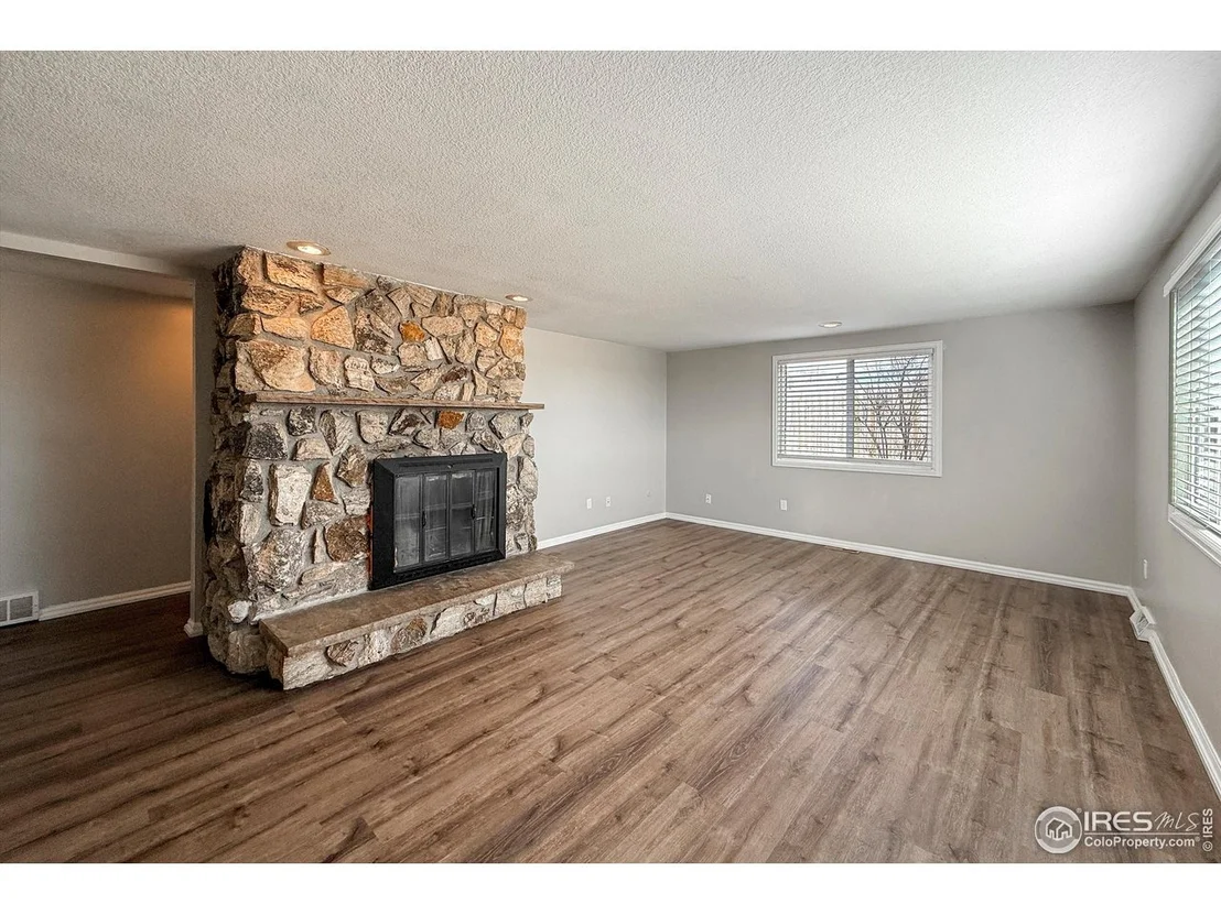 Photo of 37201 Northwest Dr