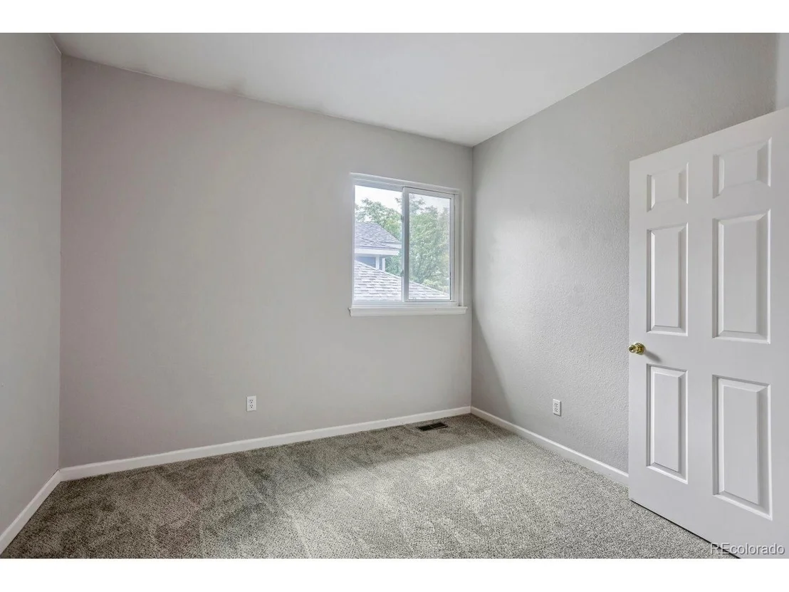 Photo of 9762 Carr Cir