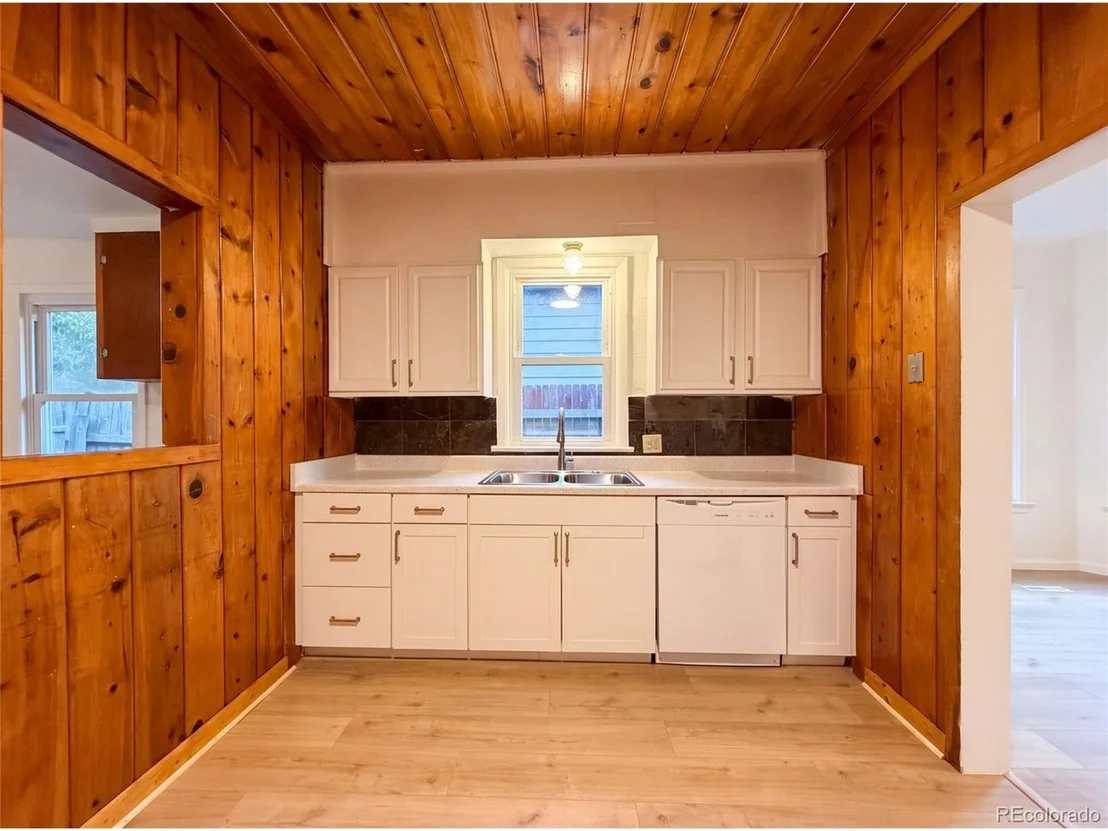 Photo of 1618 7th Ave