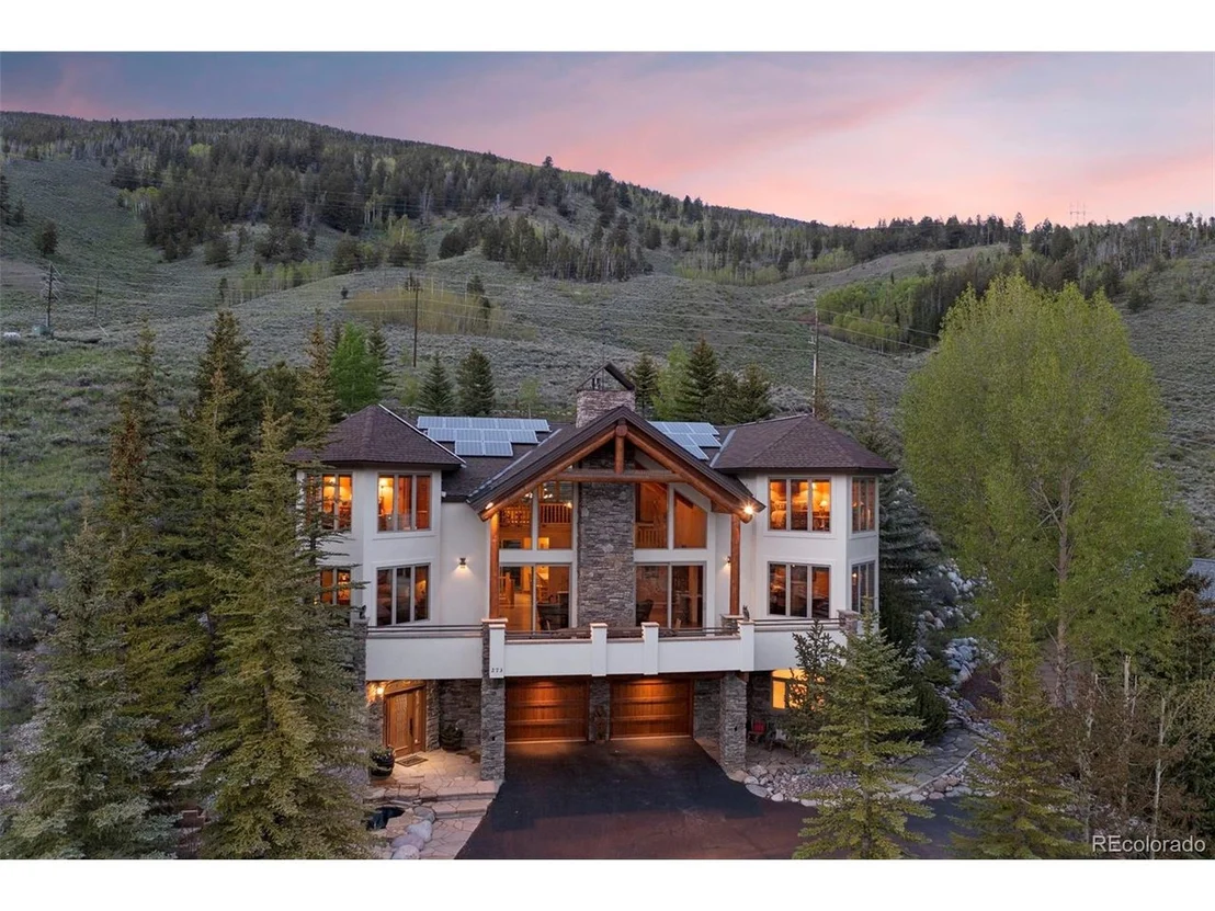 Photo of 273 Ensign Dr