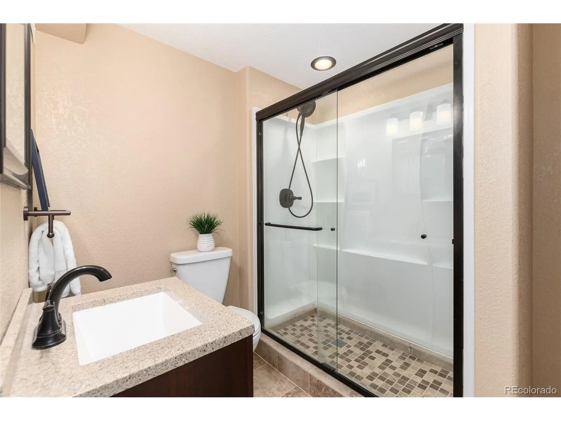 Photo of 8472 Bluegrass Cir
