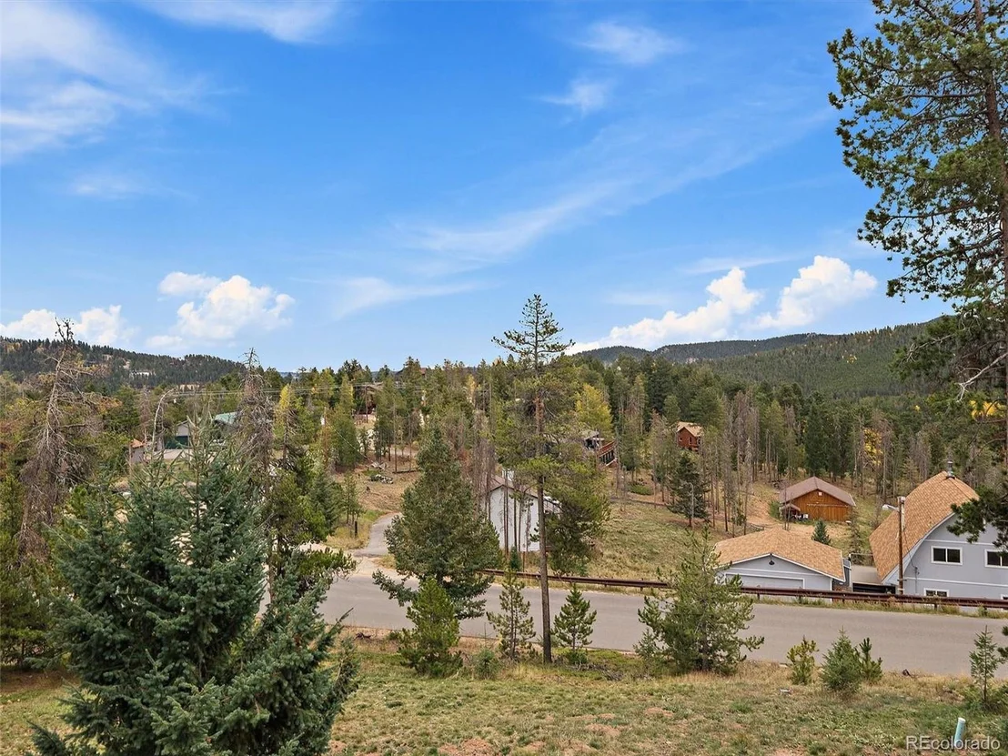 Photo of 34878 Forest Estates Rd