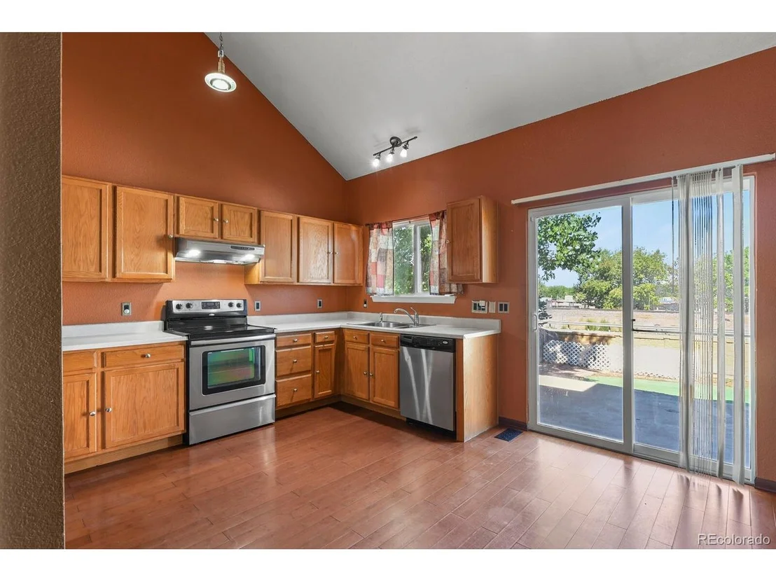 Photo of 9749 Eagle Creek Pkwy